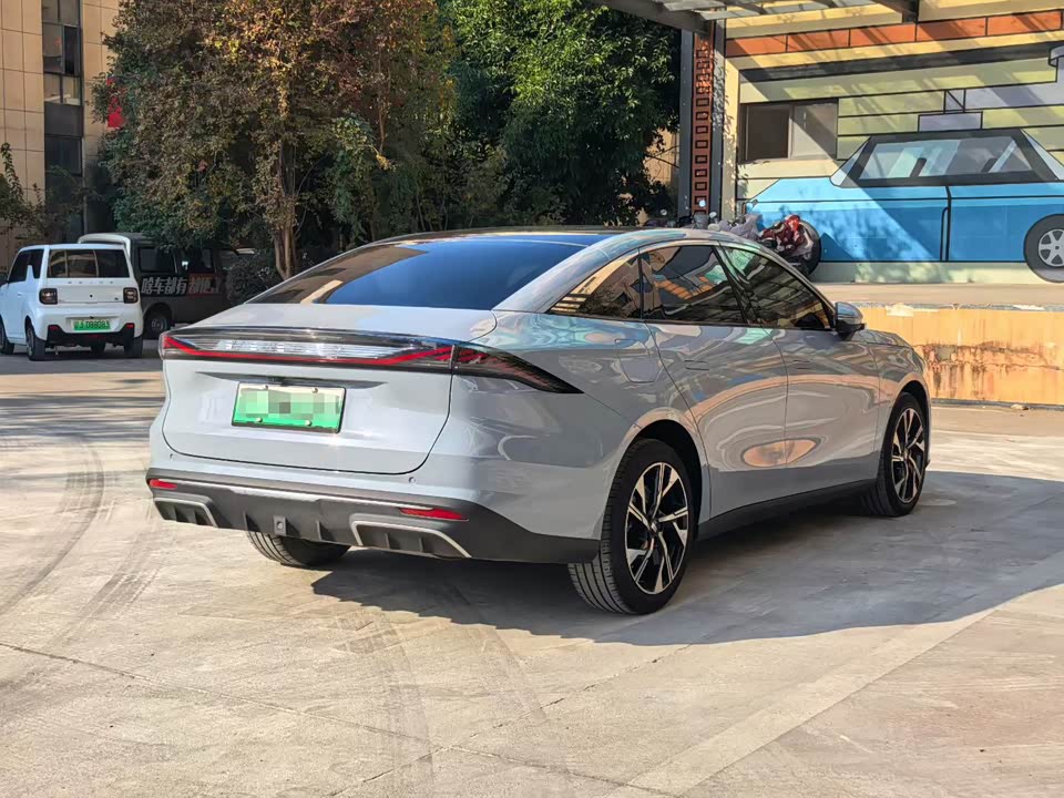 Geely Galaxy Galaxy L6