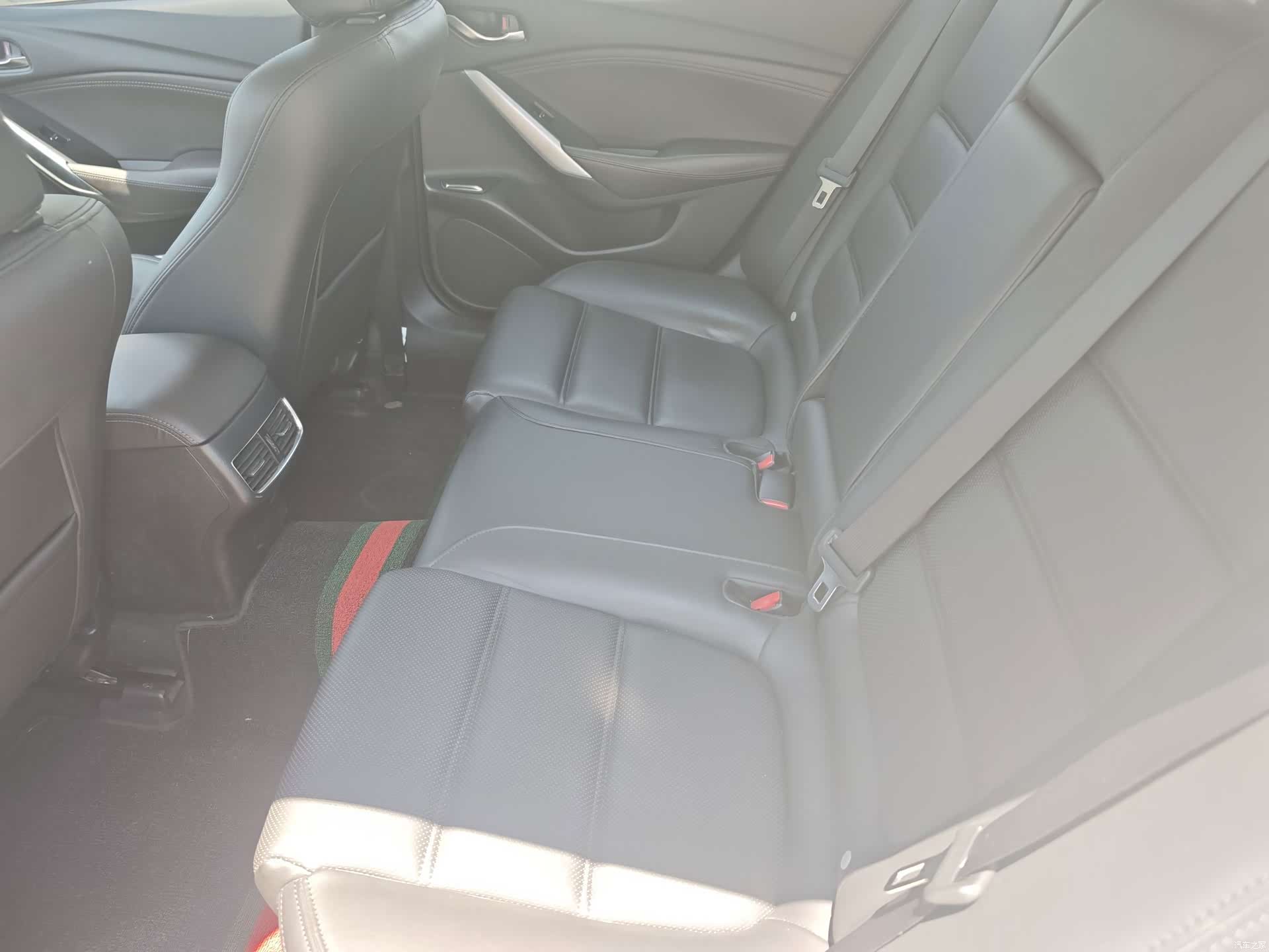 Mazda Atenza, 2017 9