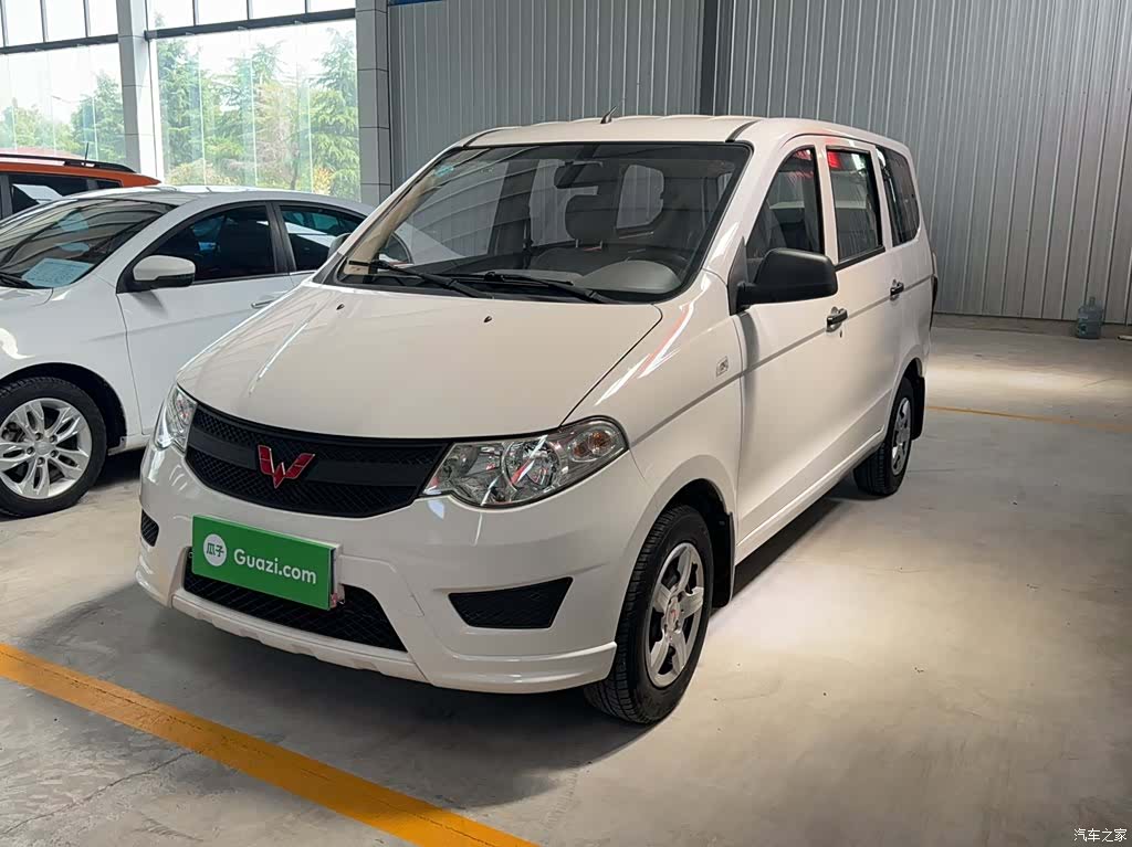 Wuling Hongguang, 2022 1