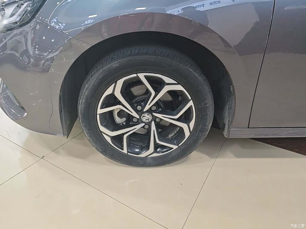 MG MG5, 2022 23