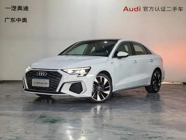 Audi A3 2024 — купить из Китая под заказ