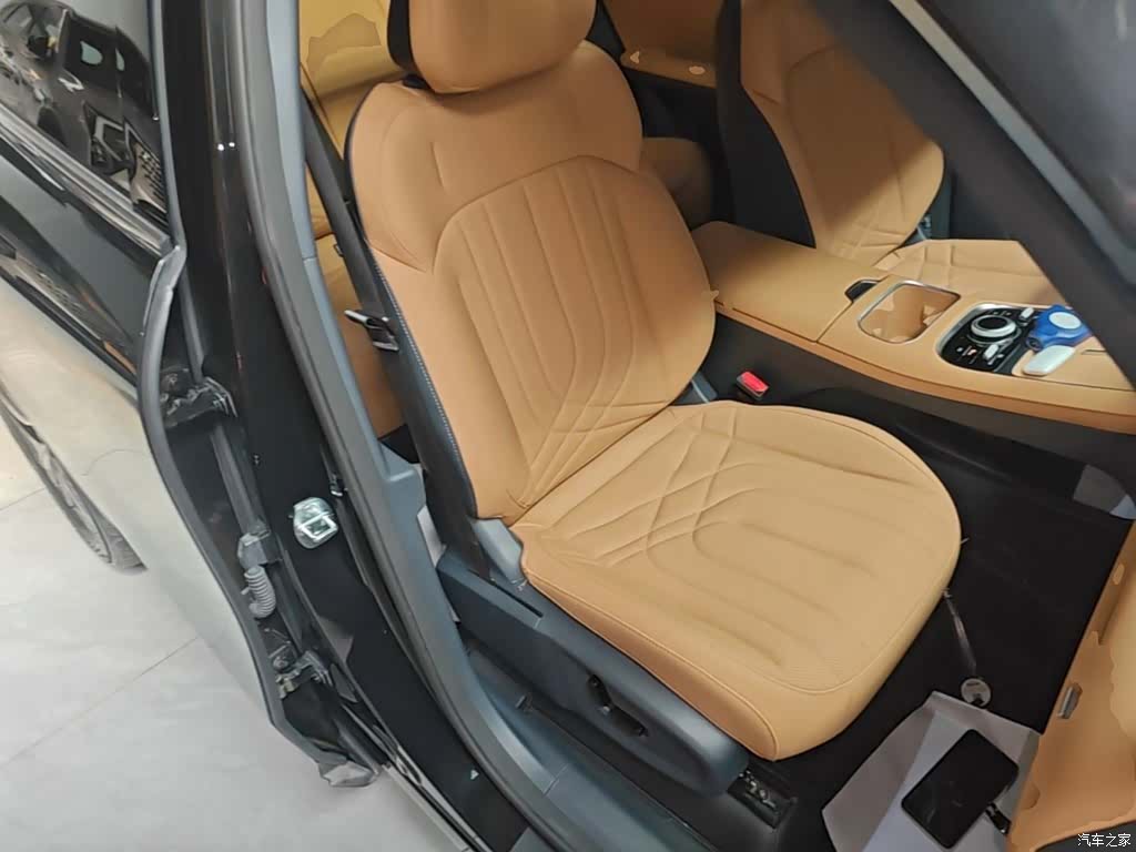 Geely 7, 2025 25
