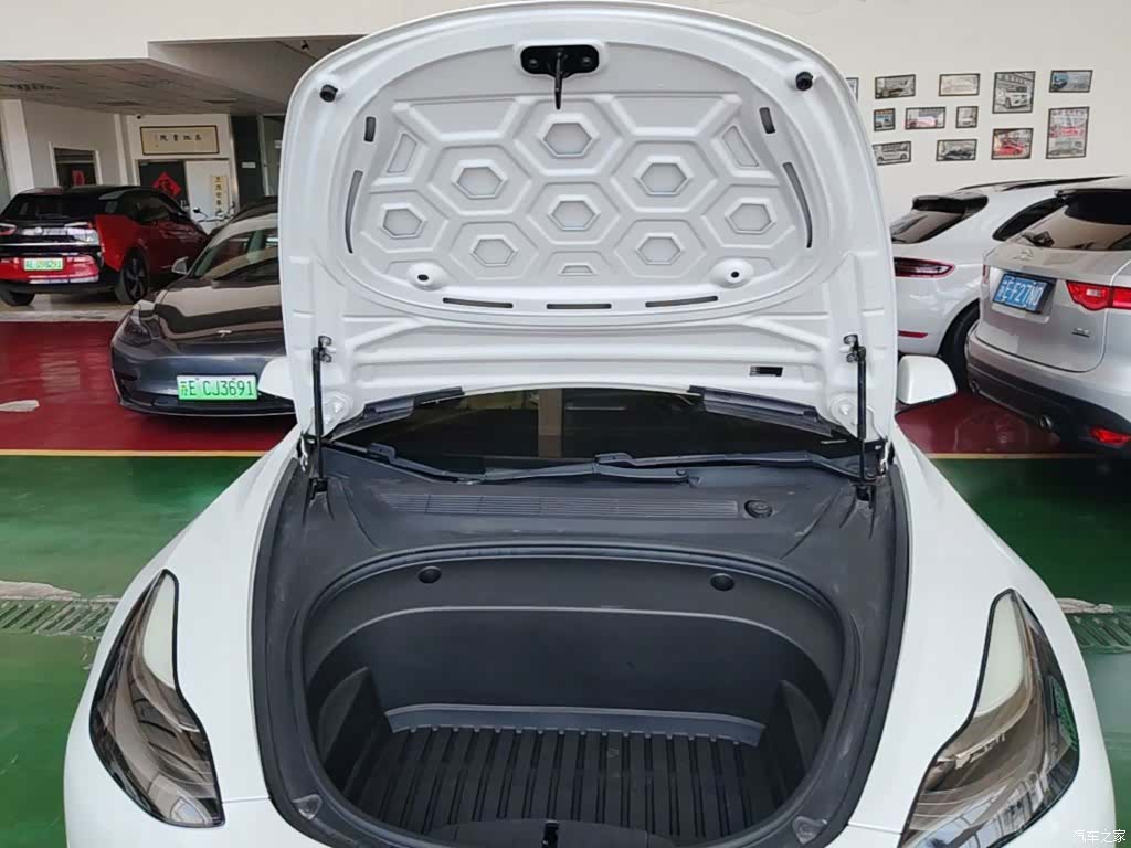 Tesla Model 3, 2021 20