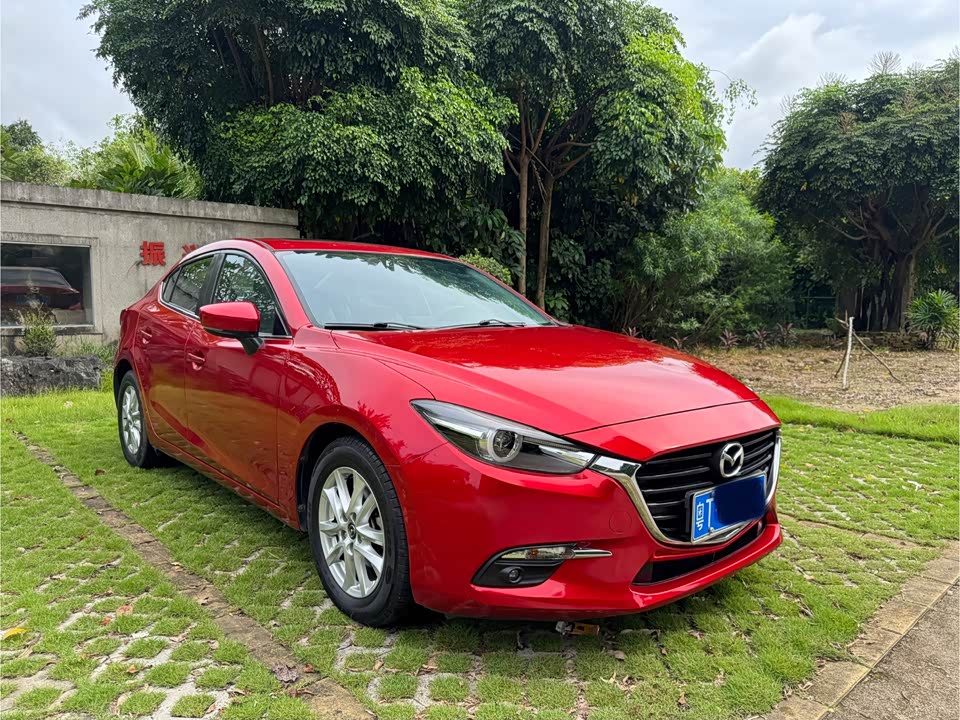Mazda 3 Angkesaila