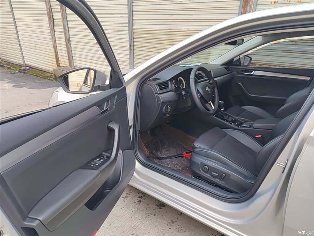 Skoda Superb, 2019 16