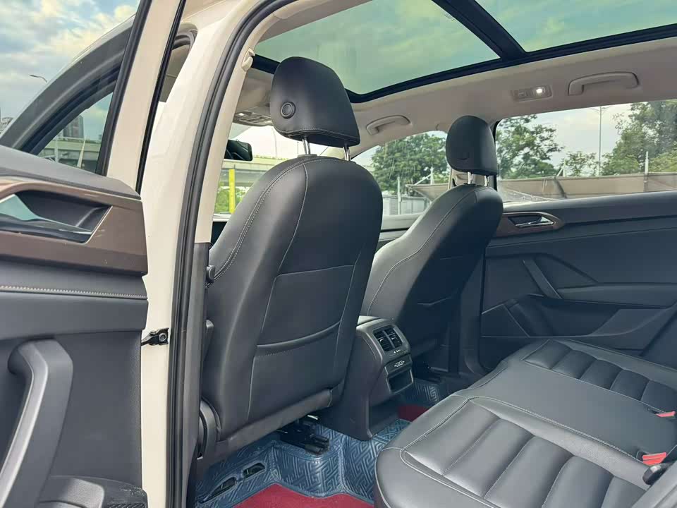 Volkswagen Tuyue