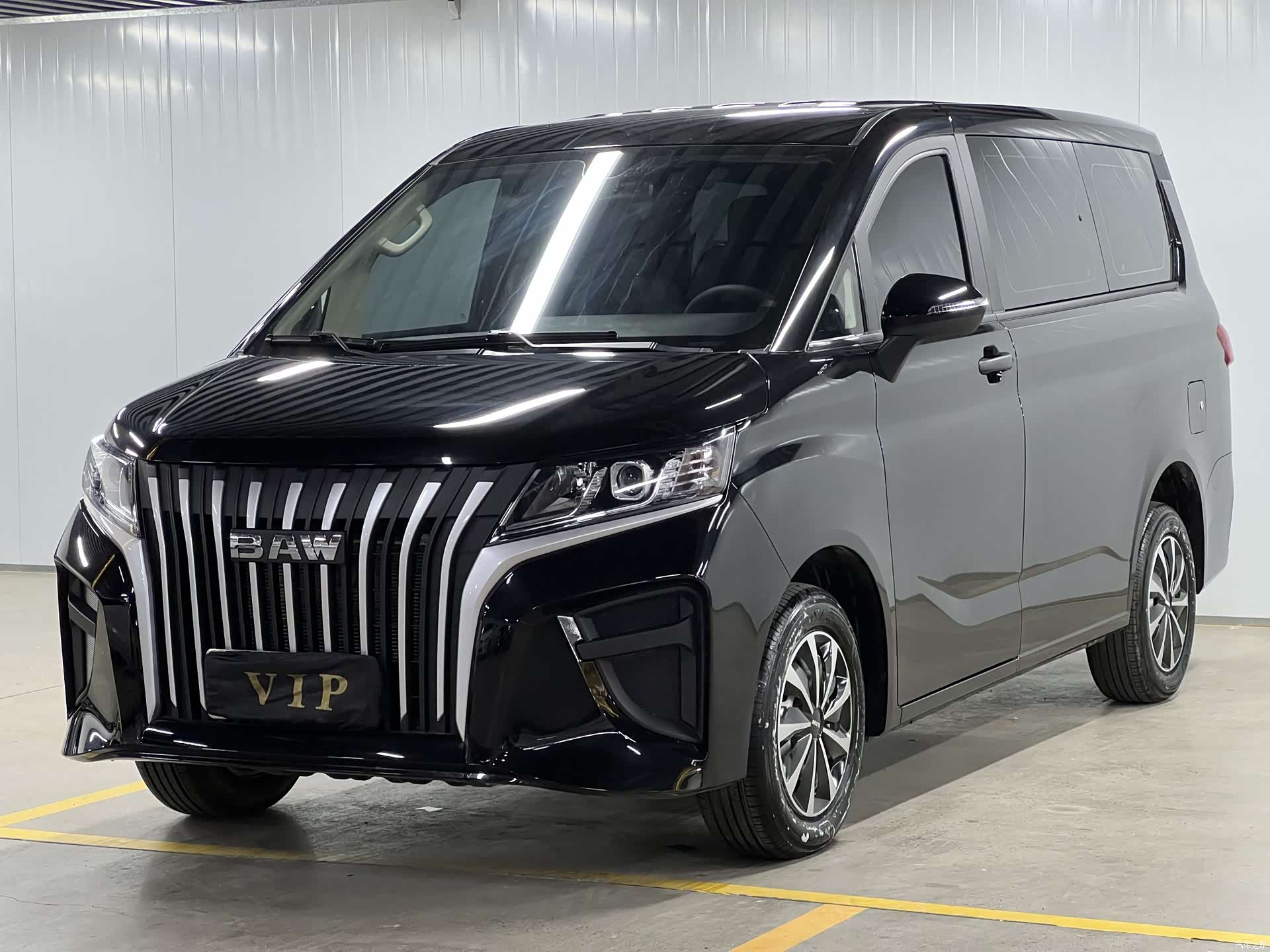 BAIC M7