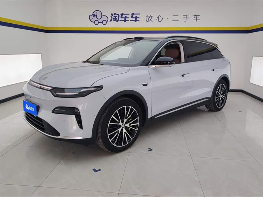 Leapmotor C11