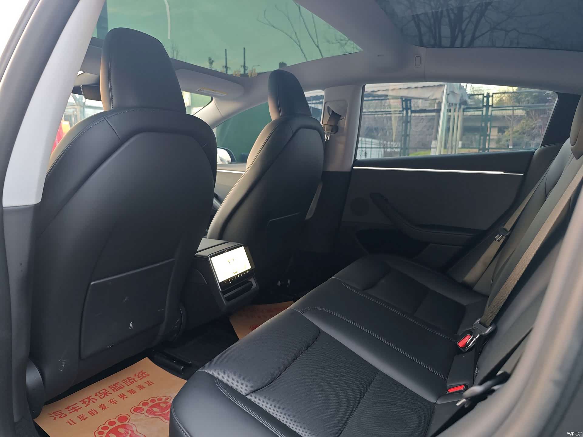 Tesla Model 3, 2024 6