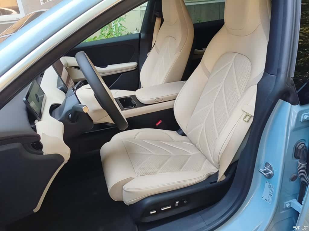 NIO ET5, 2025 11