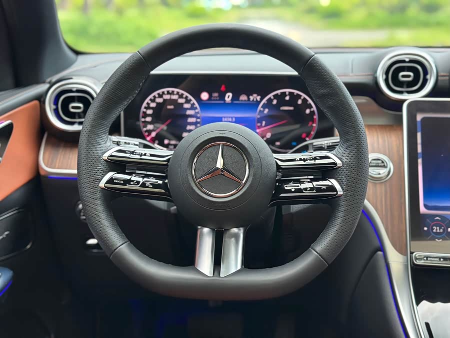 Mercedes-Benz GLC-Class 2024, фото 7