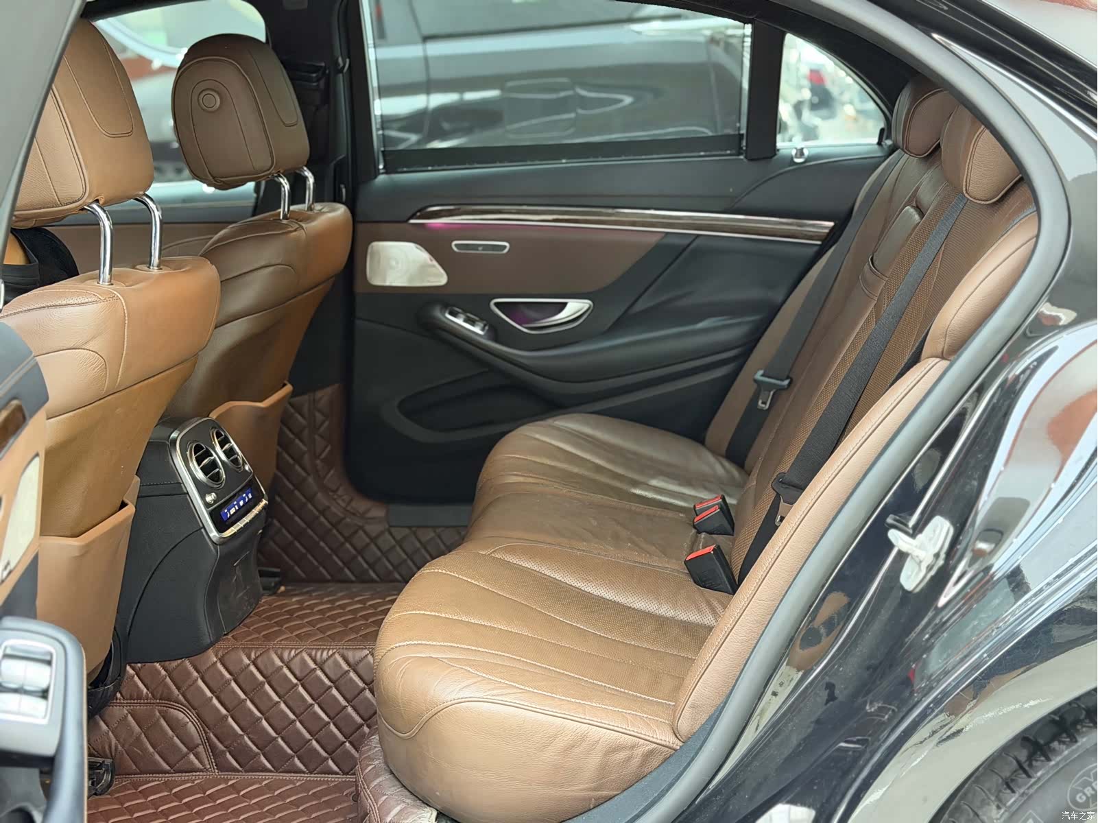 Mercedes-Benz S-Class, 2015 6