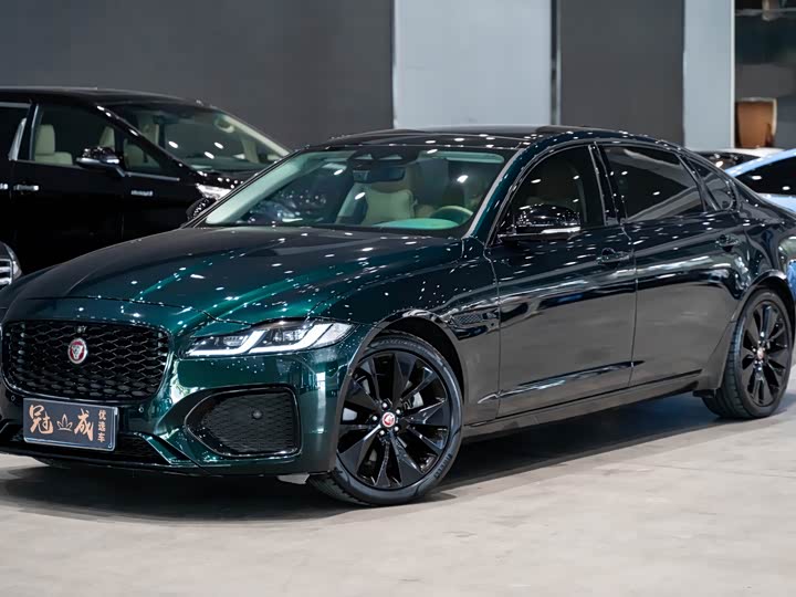 Jaguar XFL X260 P250 Luxury 2023