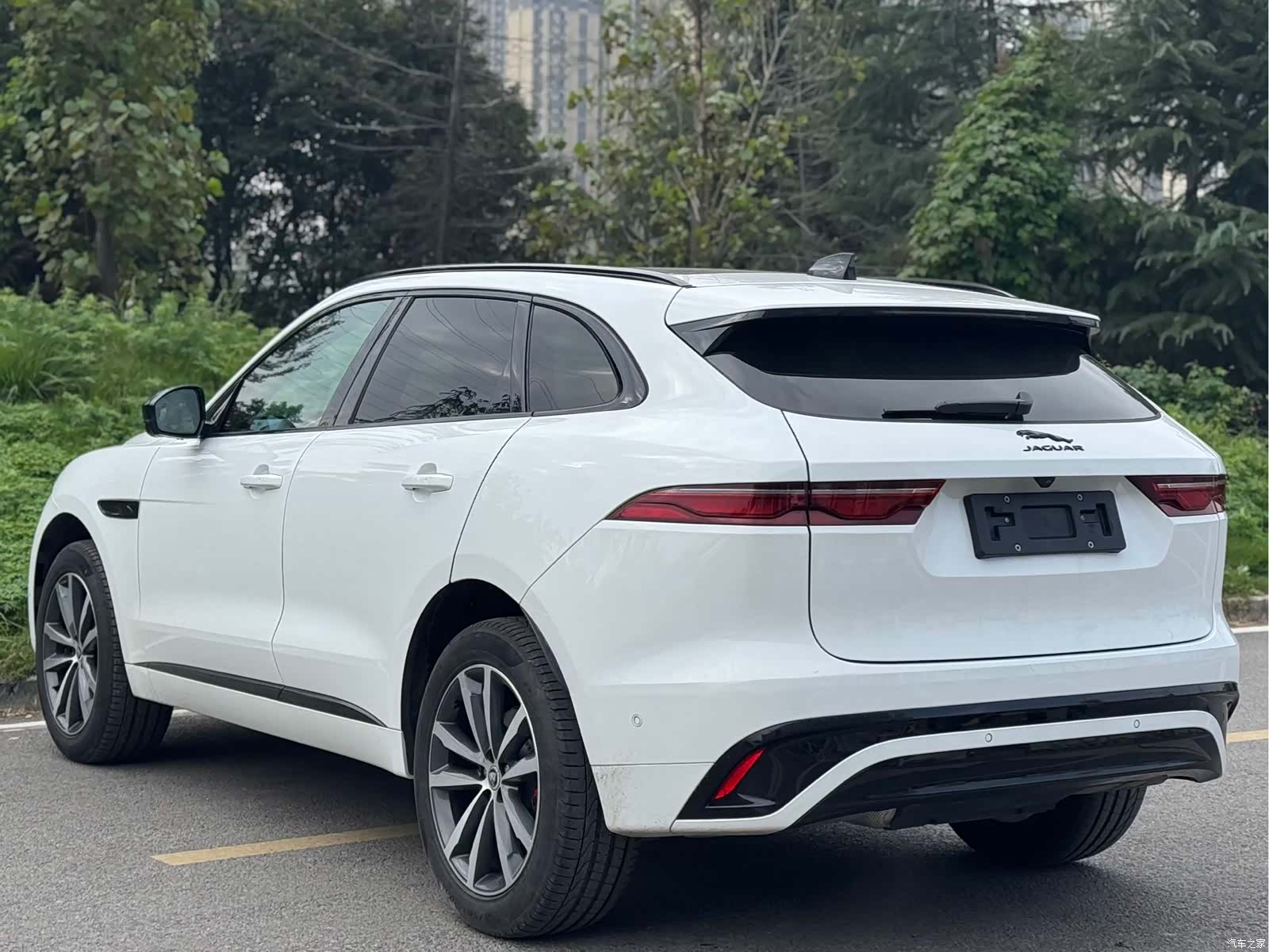 Jaguar F-PACE, 2024 15