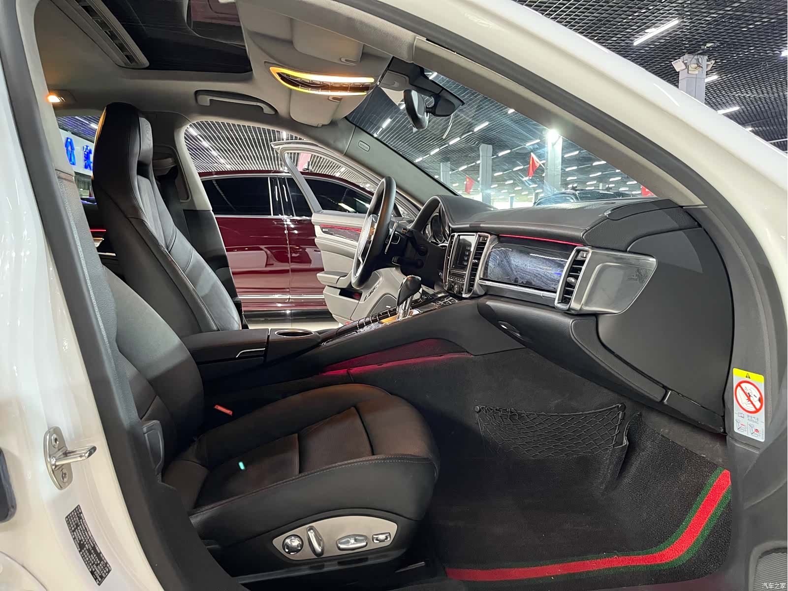 Porsche Panamera, 2013 11