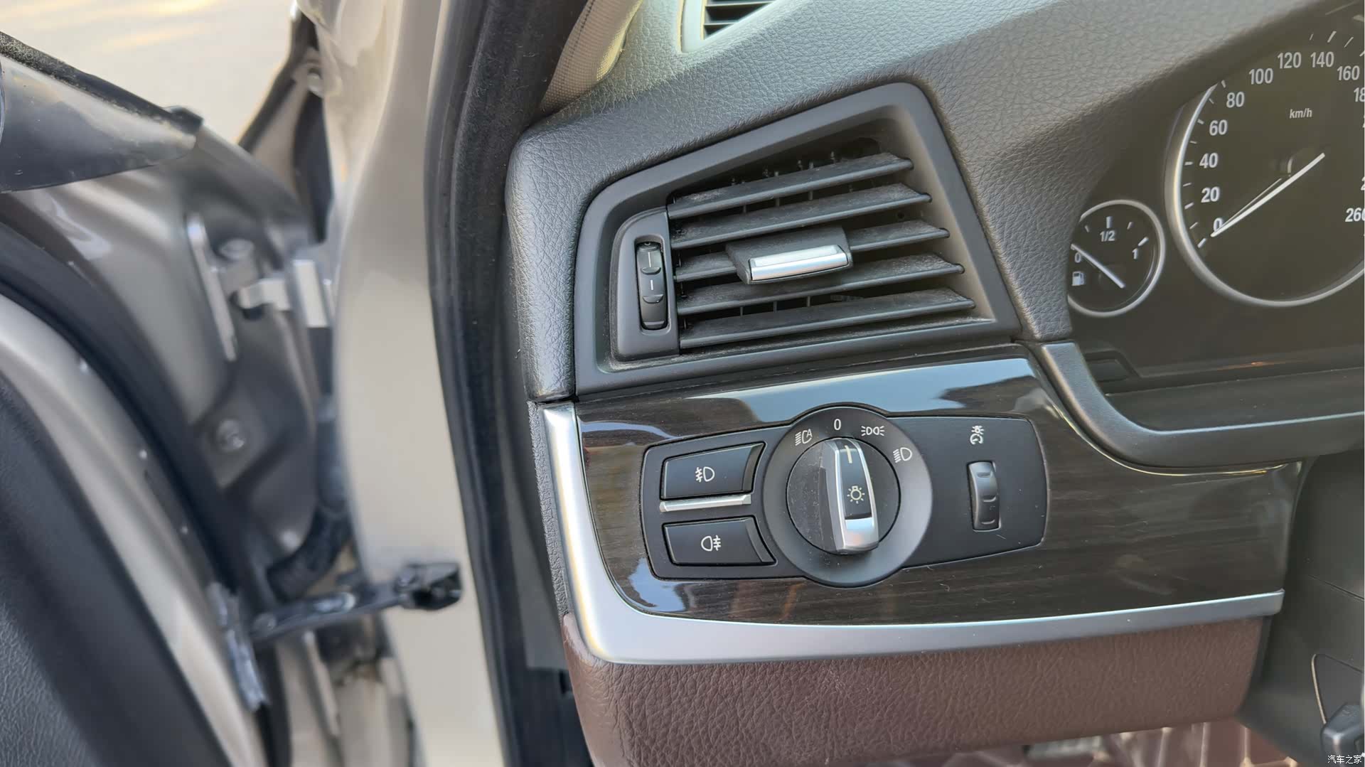 BMW 5 Series, 2015 8