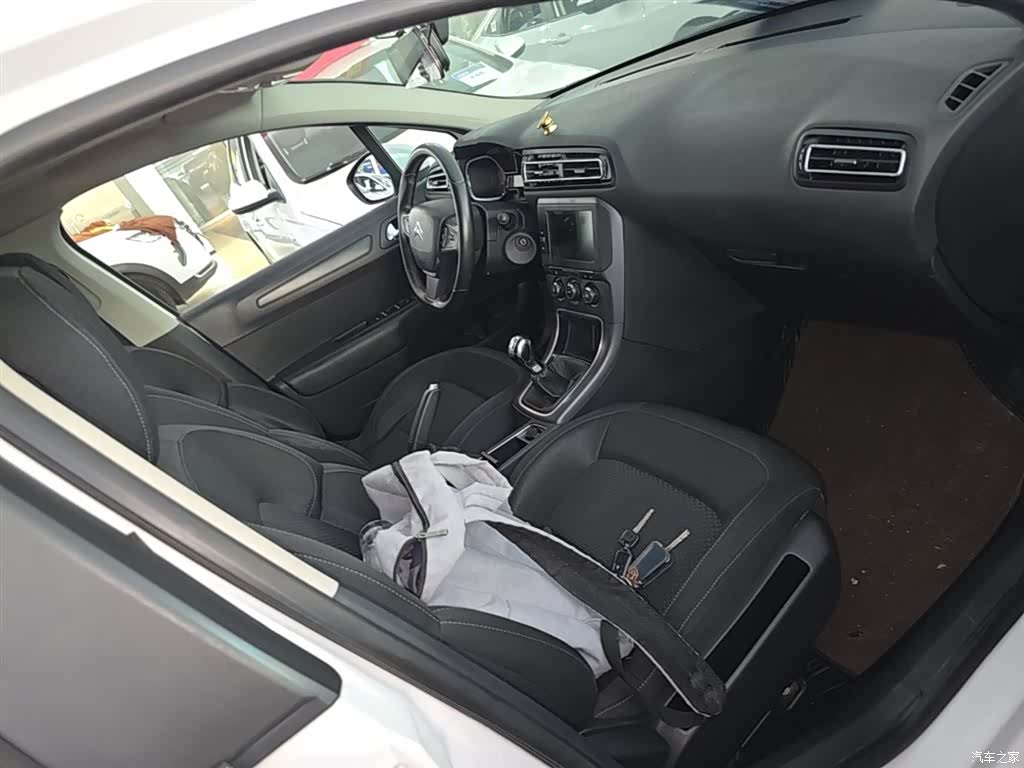 Citroen C4, 2017 24