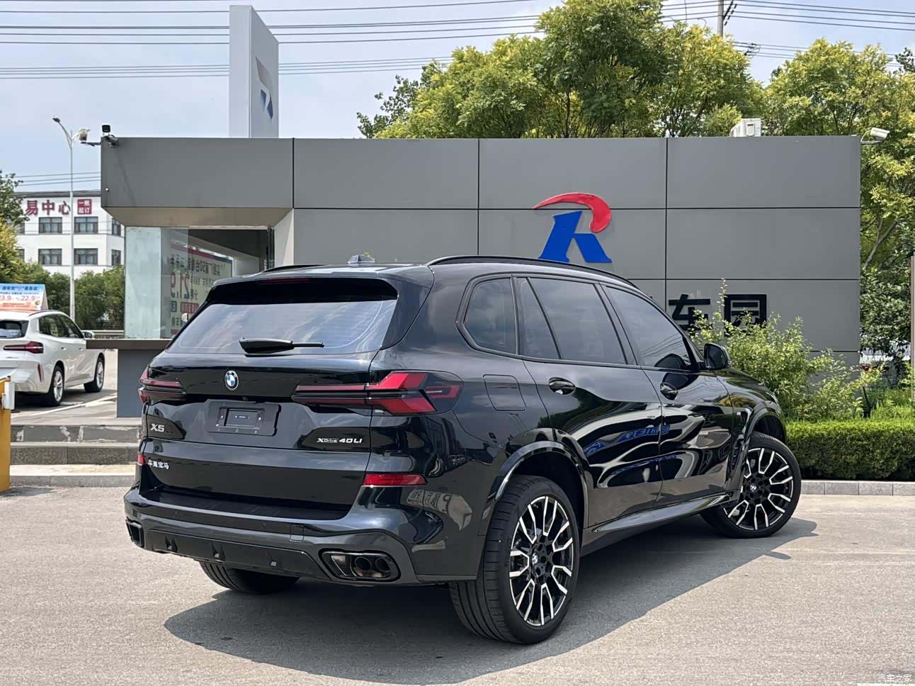 BMW X5, 2024 9