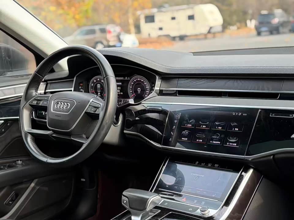 Audi A8