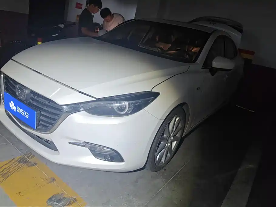 Mazda 3 Angkesaila