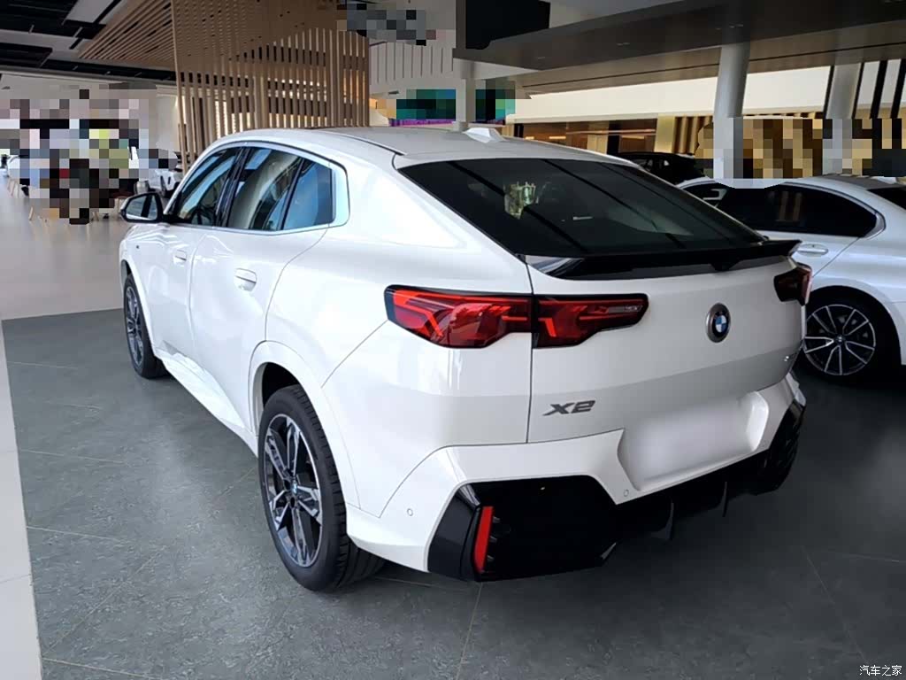 BMW X2, 2025 все фото