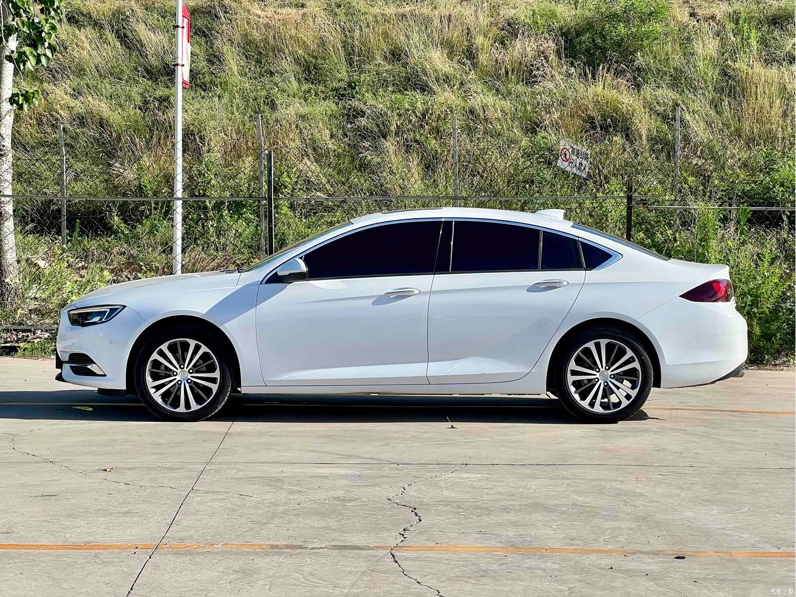 Buick Regal, 2019 3