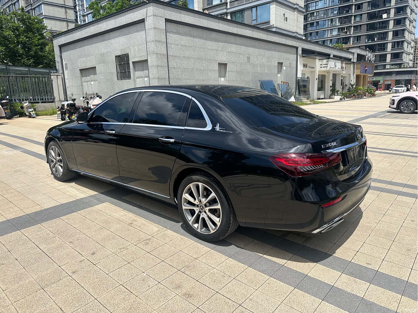 Mercedes-Benz E-Class, 2017 10
