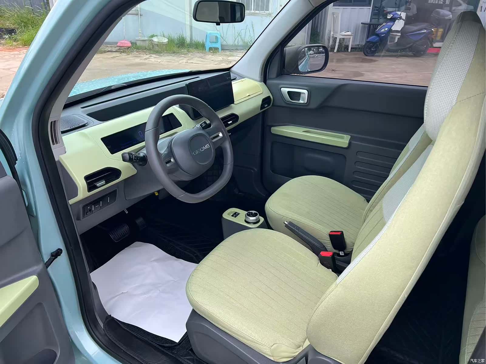 Geely Panda, 2024 4