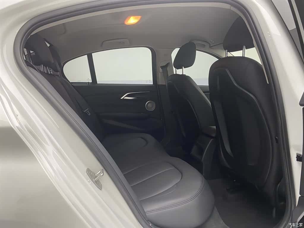BMW 1 Series, 2021 29