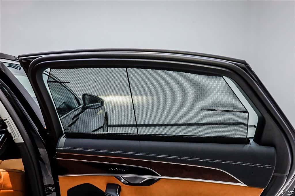 Audi A8L, 2024 15