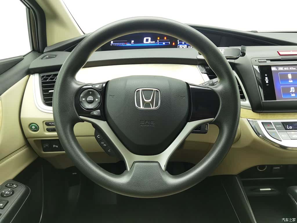 Honda Jade, 2014 11