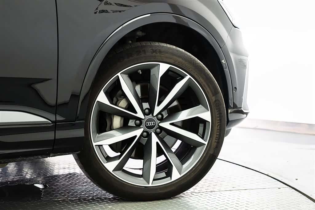 Audi Q7, 2023 21