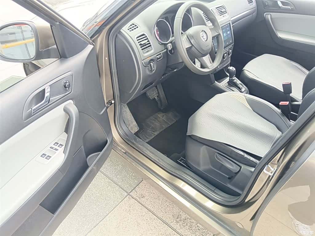 Skoda Yeti, 2018 15