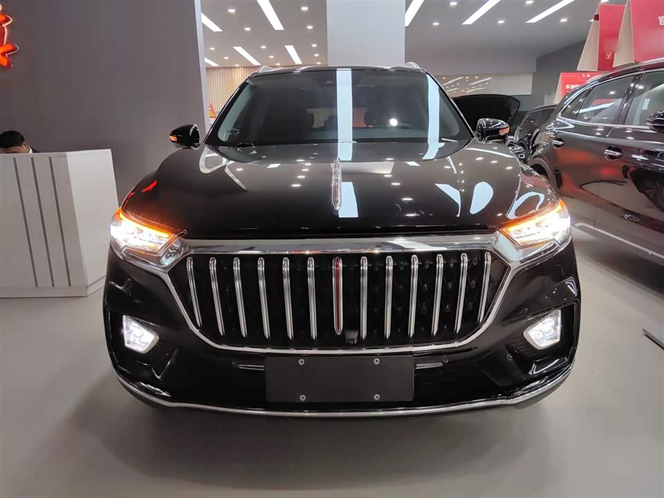 Hongqi HS5