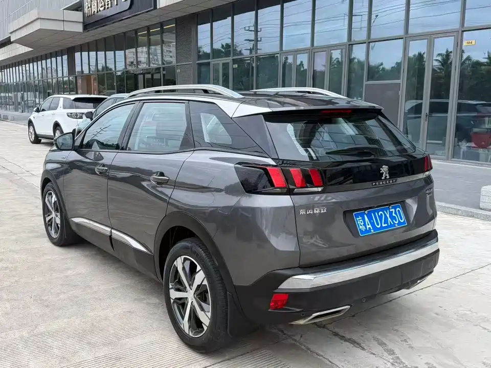 Peugeot 4008