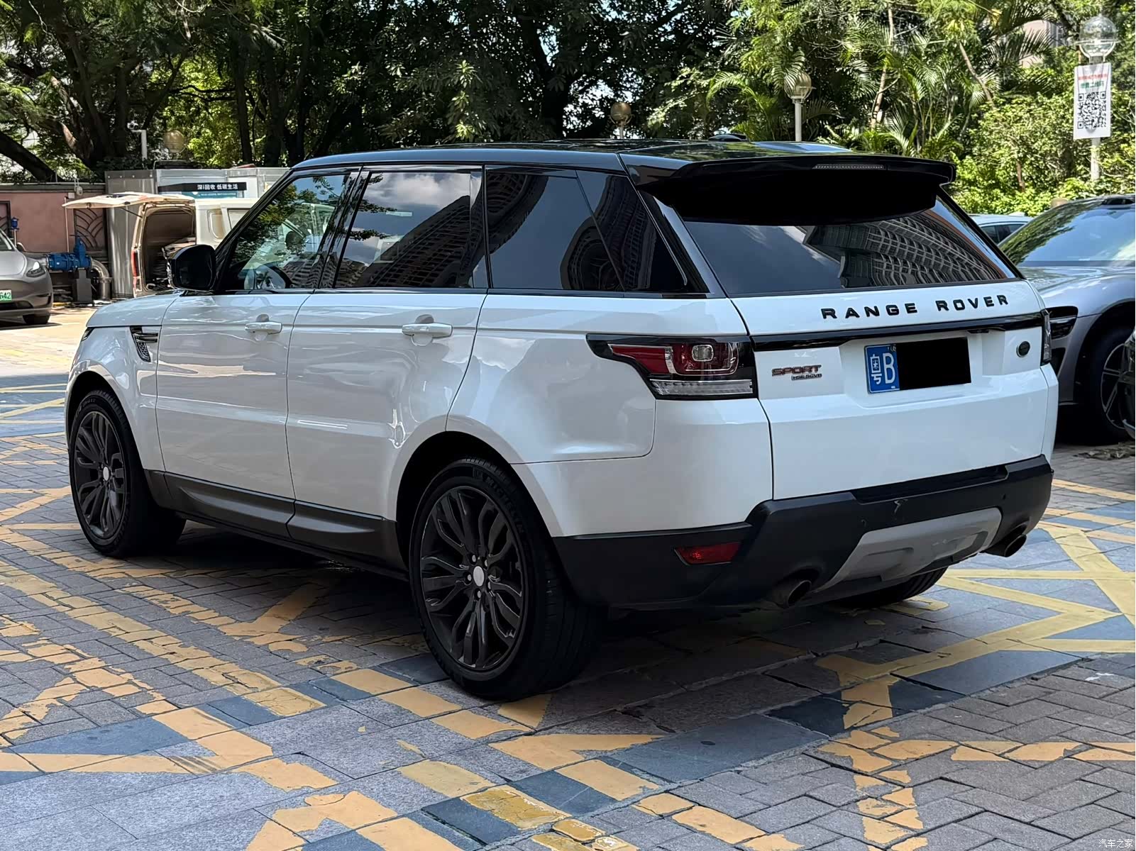 Land Rover Range Rover, 2015 9