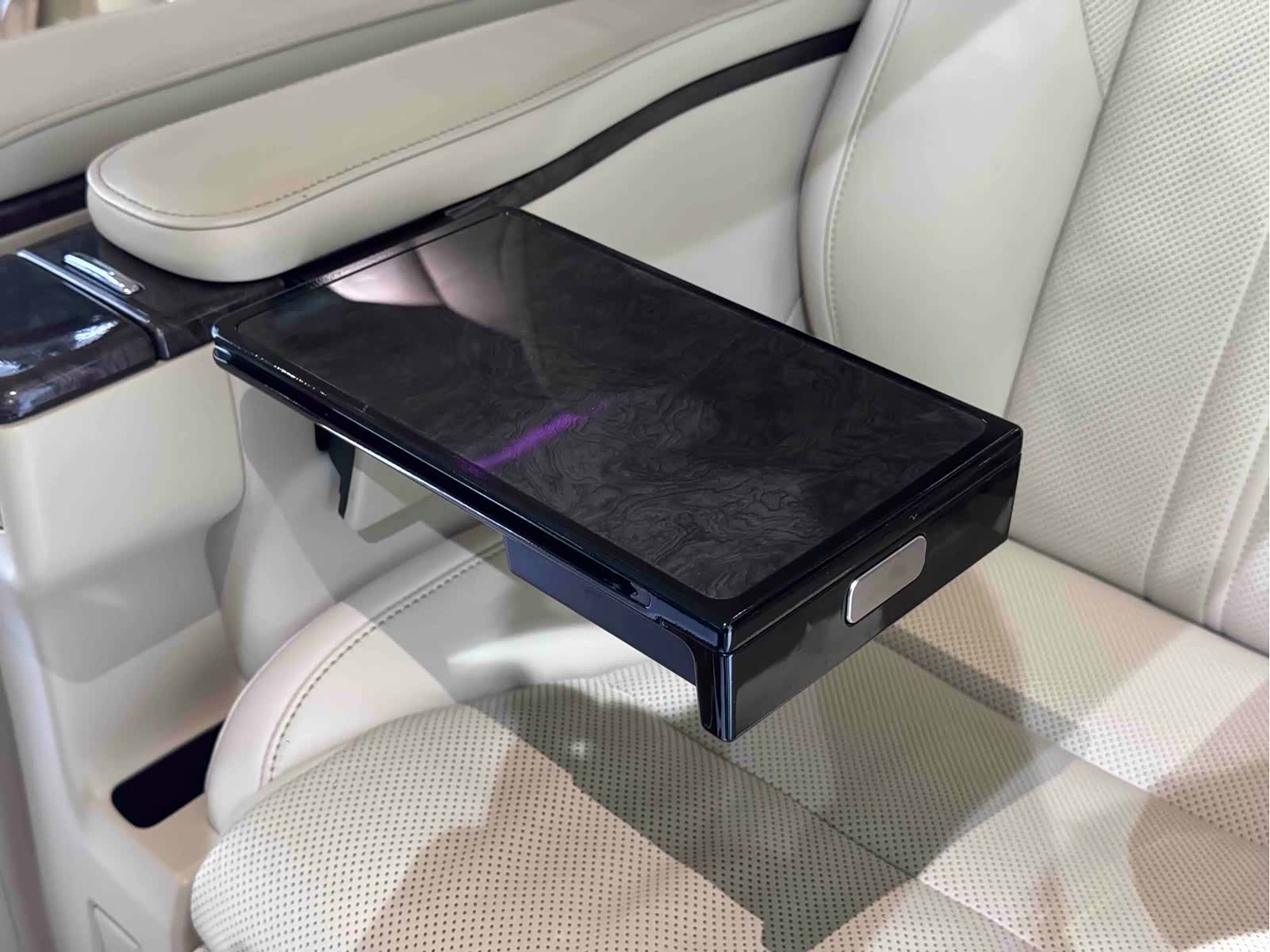 Toyota Alphard, 2021 16