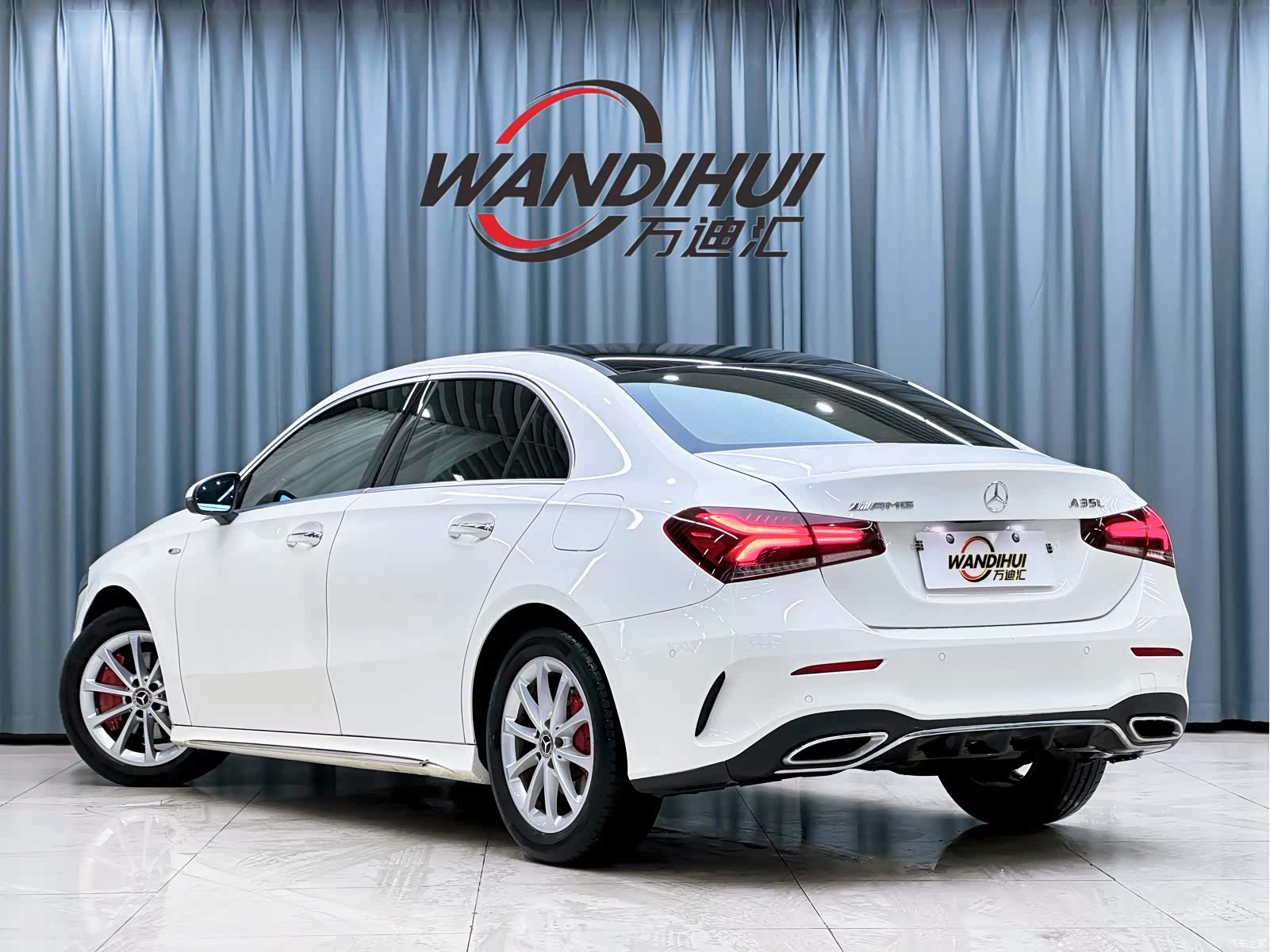 Mercedes-Benz A-Class, 2019 4