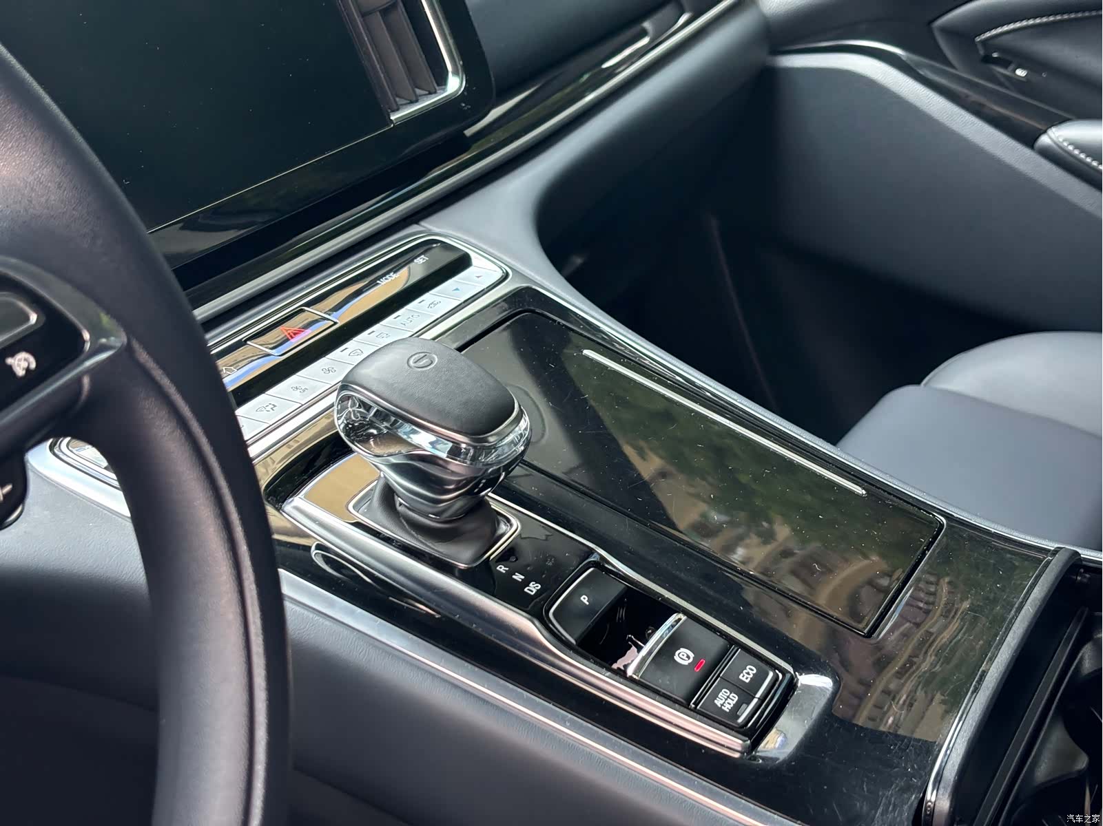 Trumpchi M8, 2024 17
