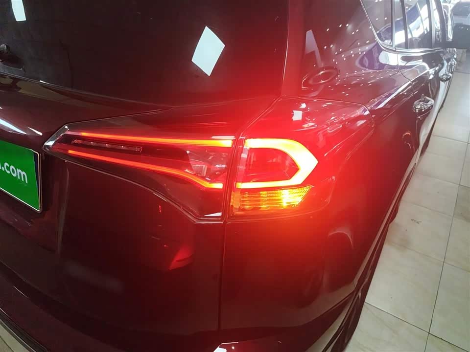 Toyota RAV4 Rongfang