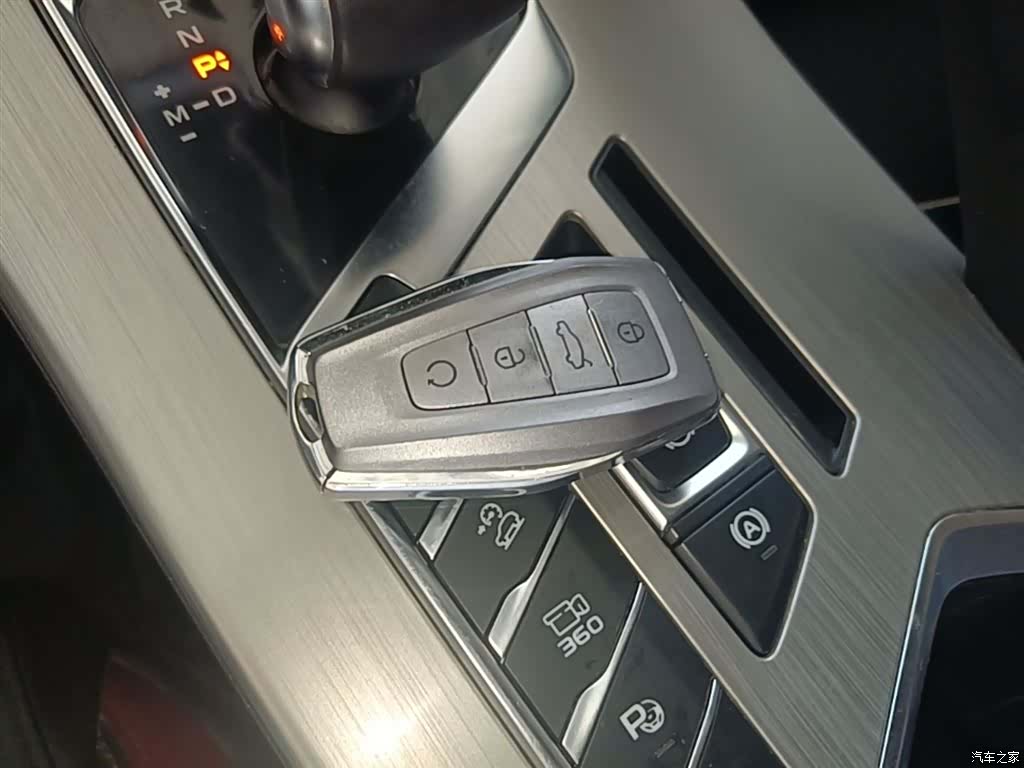 Geely Coolray, 2019 9