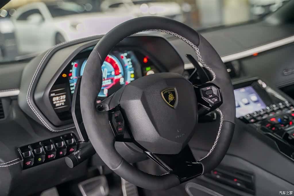 Lamborghini Aventador, 2019 27