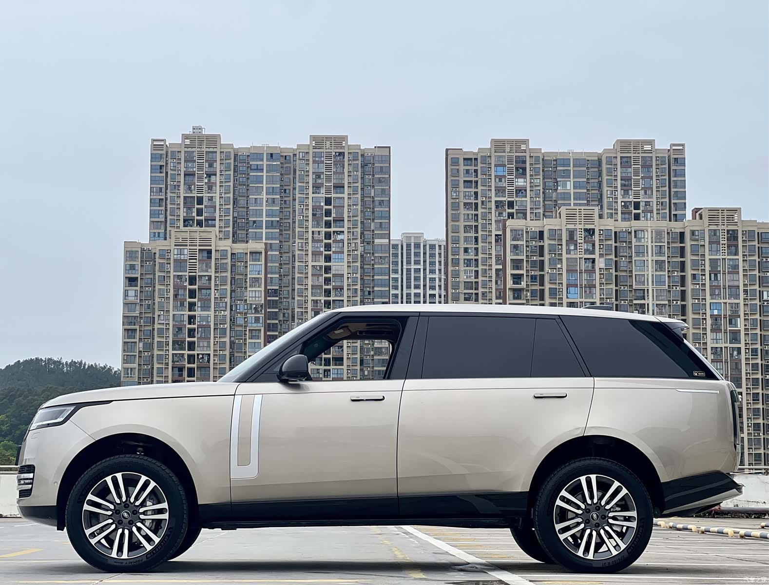 Land Rover Range Rover, 2023 11