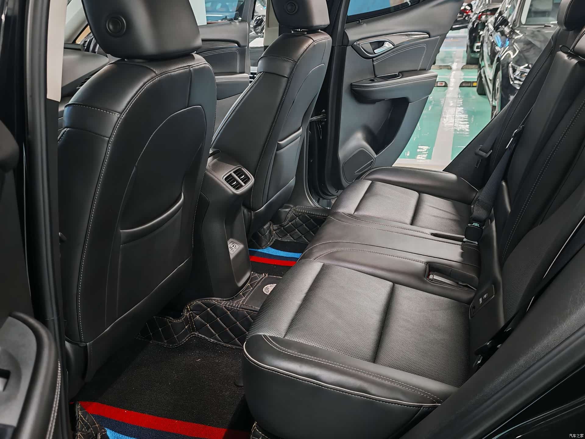 Buick Envision, 2024 13