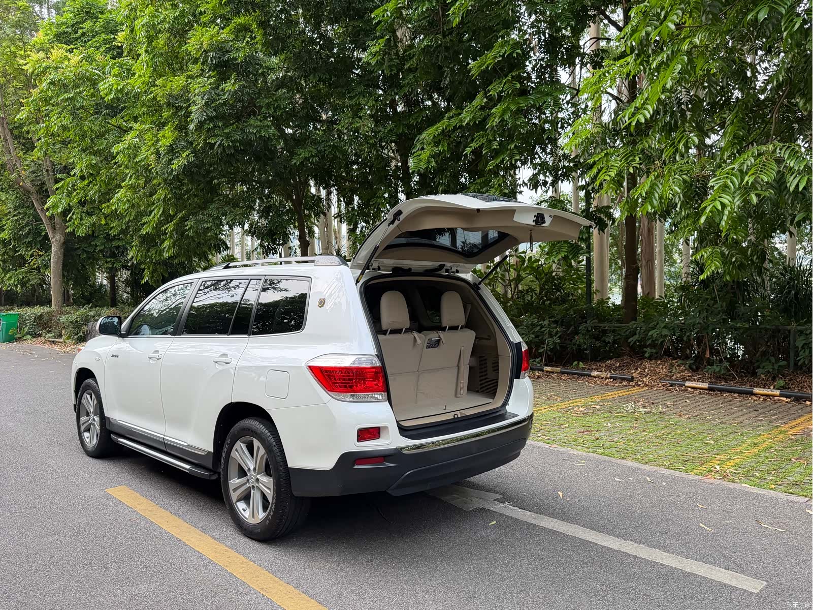 Toyota Highlander, 2014 8