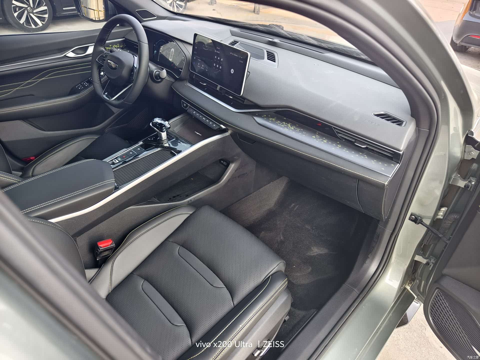 Geely Preface, 2023 10