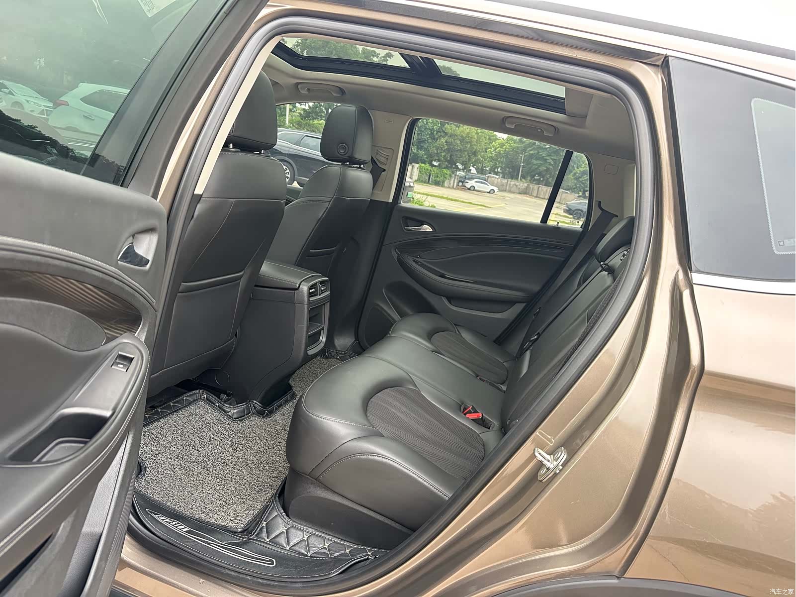 Buick Envision Plus, 2018 9