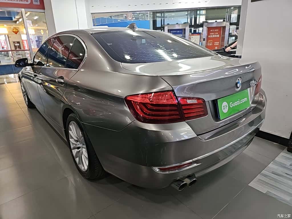 BMW 5 Series, 2017 все фото