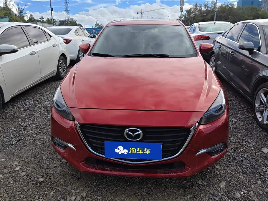 Mazda 3 Angkesaila