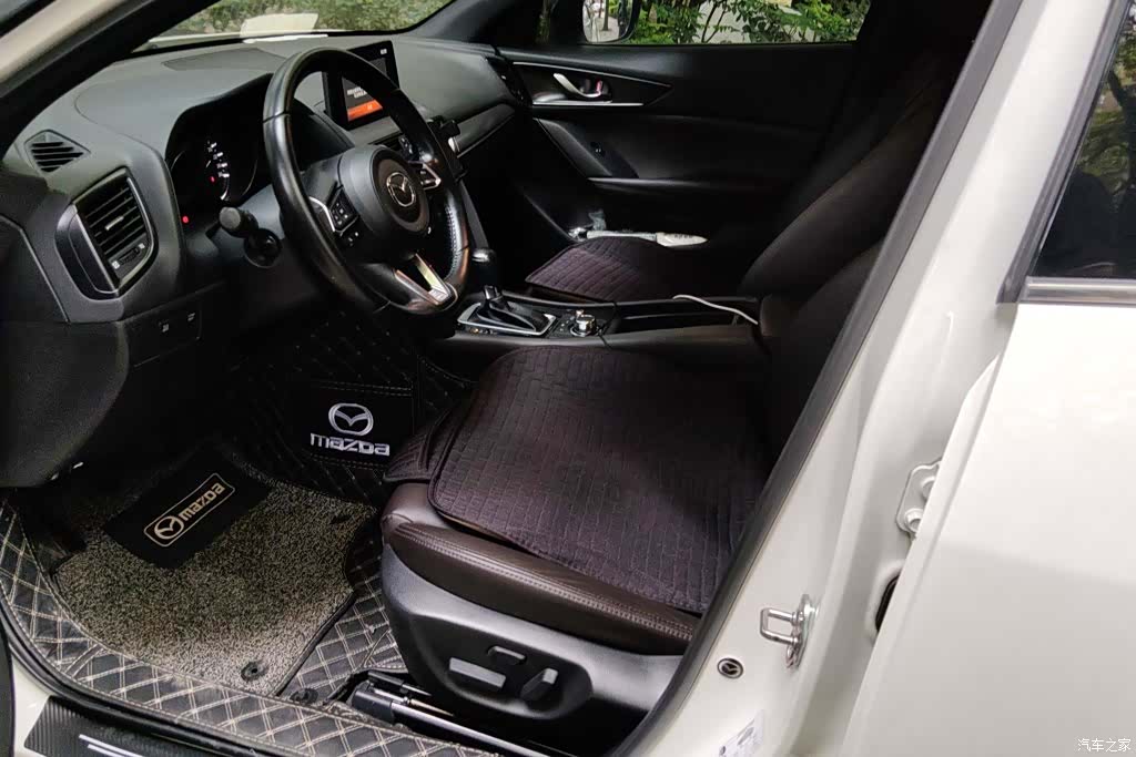 Mazda CX-4, 2020 9
